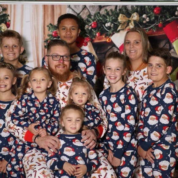 Meet your Posher, Christina - Picture 3 of 4